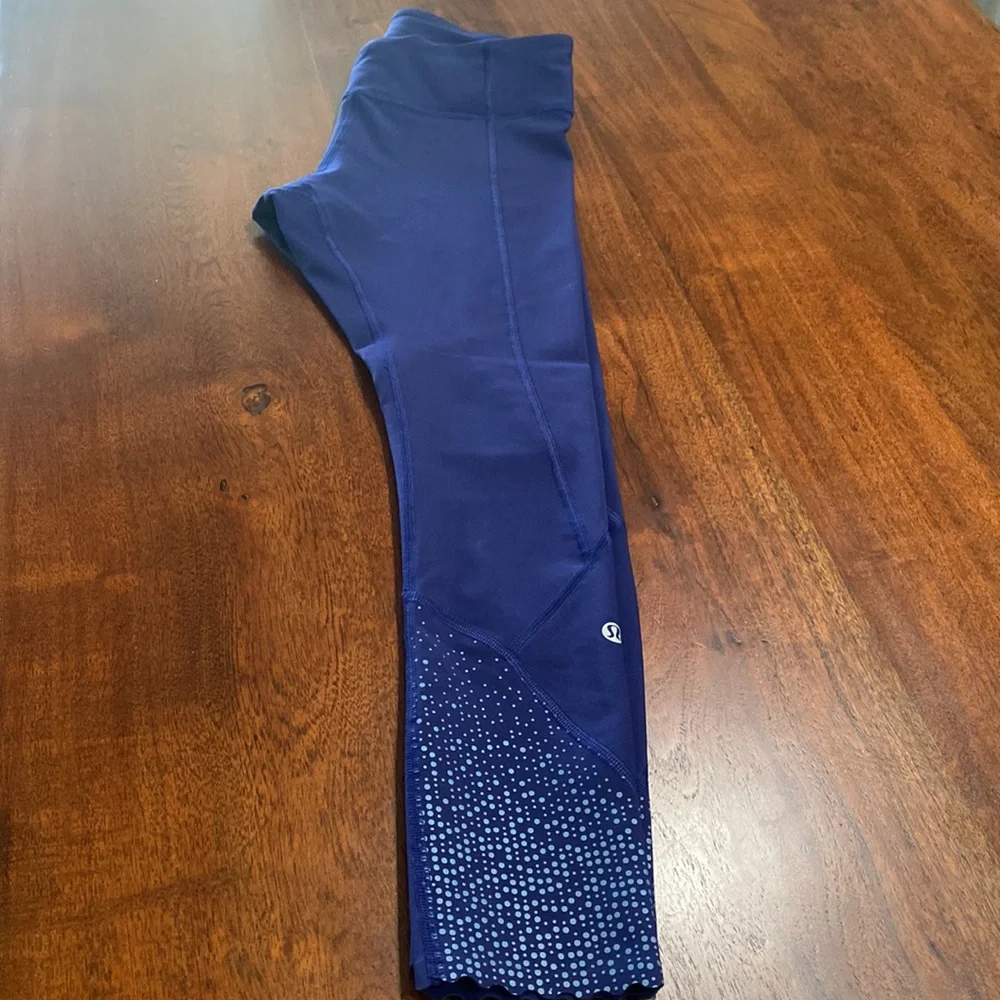 tight stuff lululemon leggings ,size 6 - Picture 9 of 12